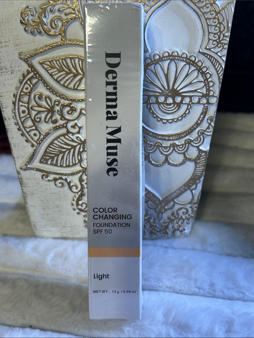 Color Changing Foundation SPF 50 - Light